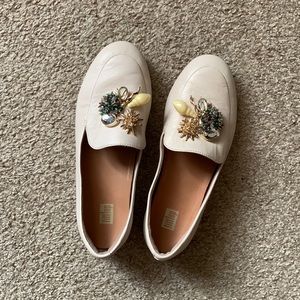 Fitflop Light Beige Embellished Lena Loafers